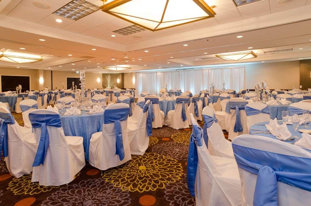 Doubletree Suites By Hilton Charlotte/Southpark Servizi foto
