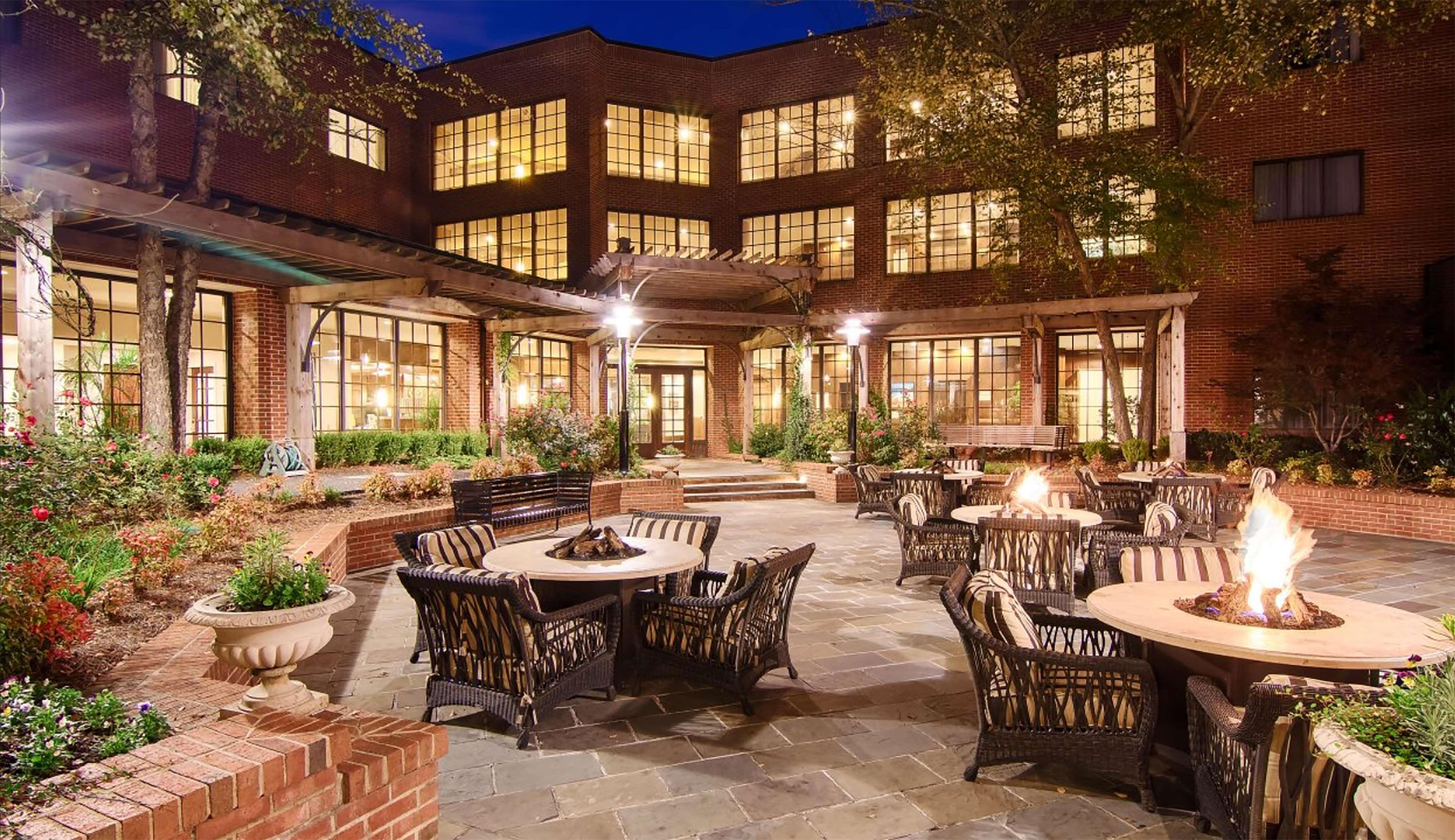 Doubletree Suites By Hilton Charlotte/Southpark Esterno foto