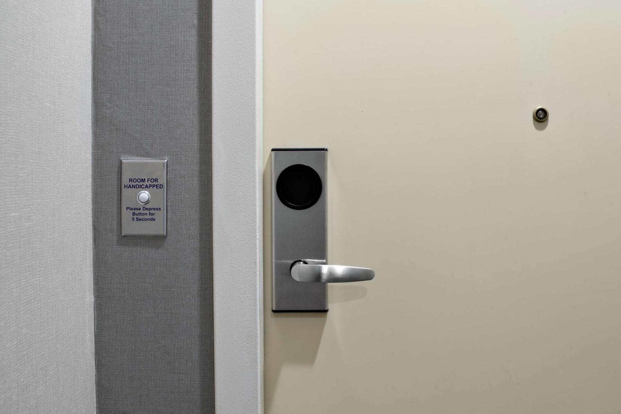 Doubletree Suites By Hilton Charlotte/Southpark Esterno foto