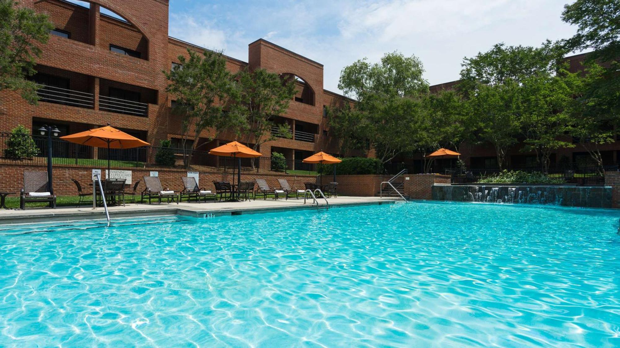 Doubletree Suites By Hilton Charlotte/Southpark Esterno foto